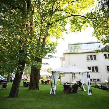 Hotel Park Avenue Steakpark Piest'any